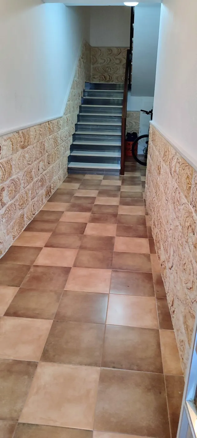 EN OLULA DEL RÍO ( ALMERÍA ) VENTA DE PISO CON 4 habitaciones. — 2