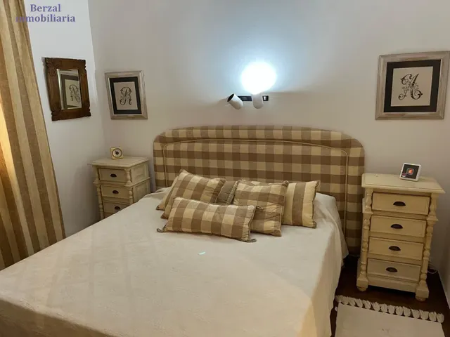 Casa en parcela de casi cuatro mil metros, con piscina, jardin, maravillosas vistas. — 49