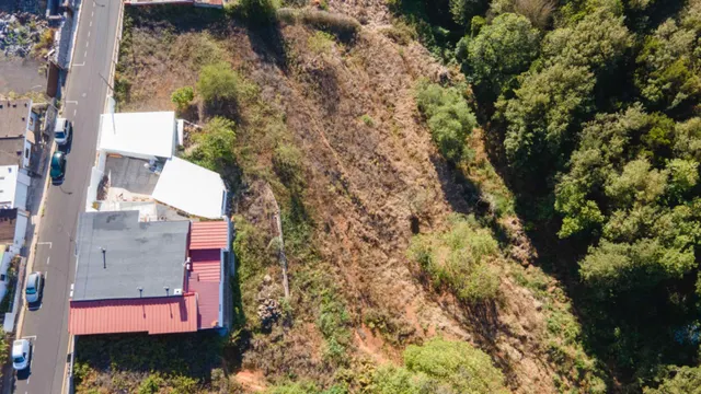 Chalet de una sola planta con solar en La Esperanza — 36