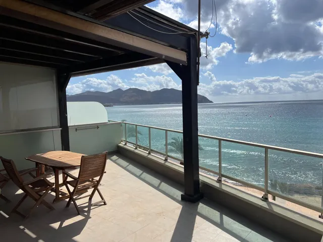 ÁTICO CON LAS MEJORES VISTAS DE ISLA PLANA — 7