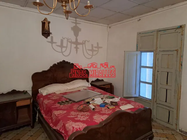 INTERESANTE CASA PARA REFORMAR EN ASPE — 3