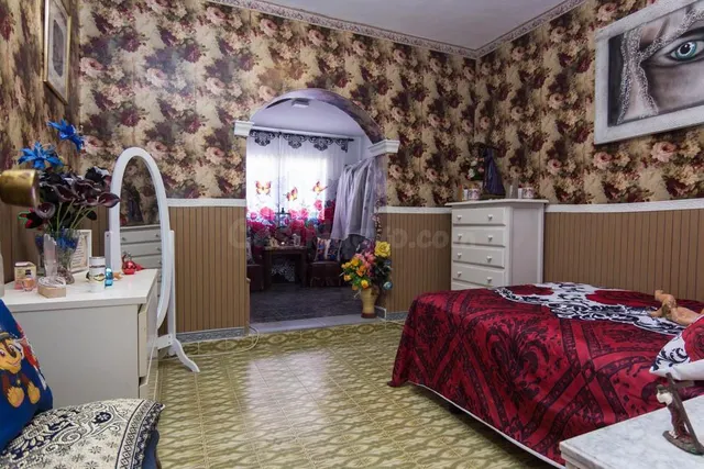 Casa independiente de dos plantas con infinitas posibilidade - foto 4