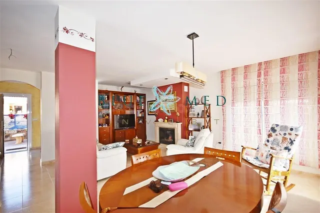 CHALET EN VENTA EN EL ALAMILLO A 450M DE LA PLAYA - foto 4