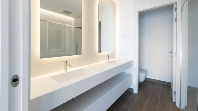 Chalet 4 habitaciones 210m² en venta - Centro — 30