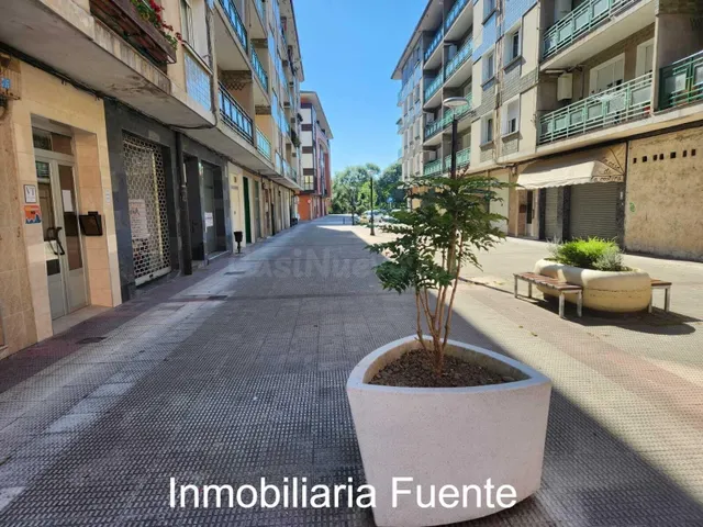SE VENDE BAR EN ZALLA — 5