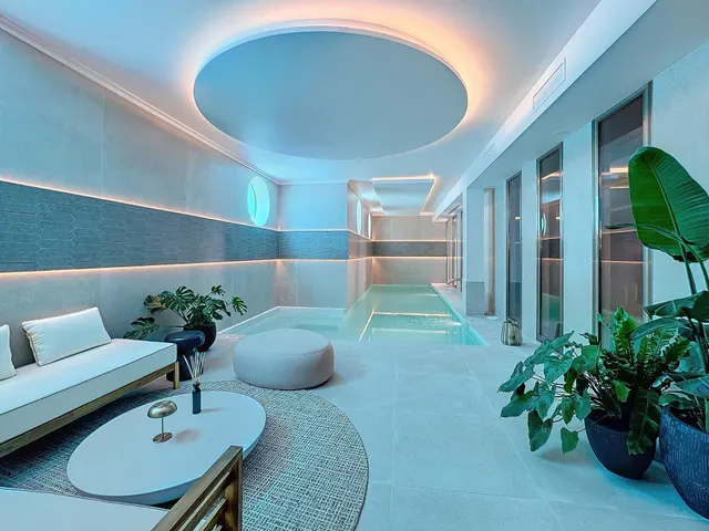 Moderna villa de lujo en la prestigiosa urbanización de Sierra Blanca, Marbella — 50