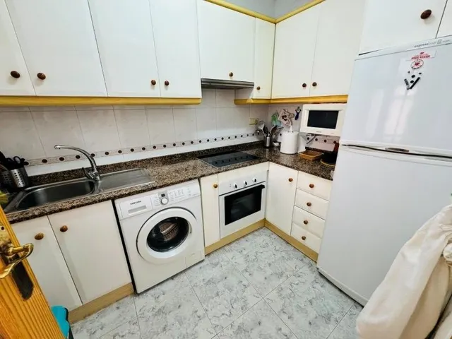 Apartamento 1 habitación 50m² en venta - La Mata pueblo — 10