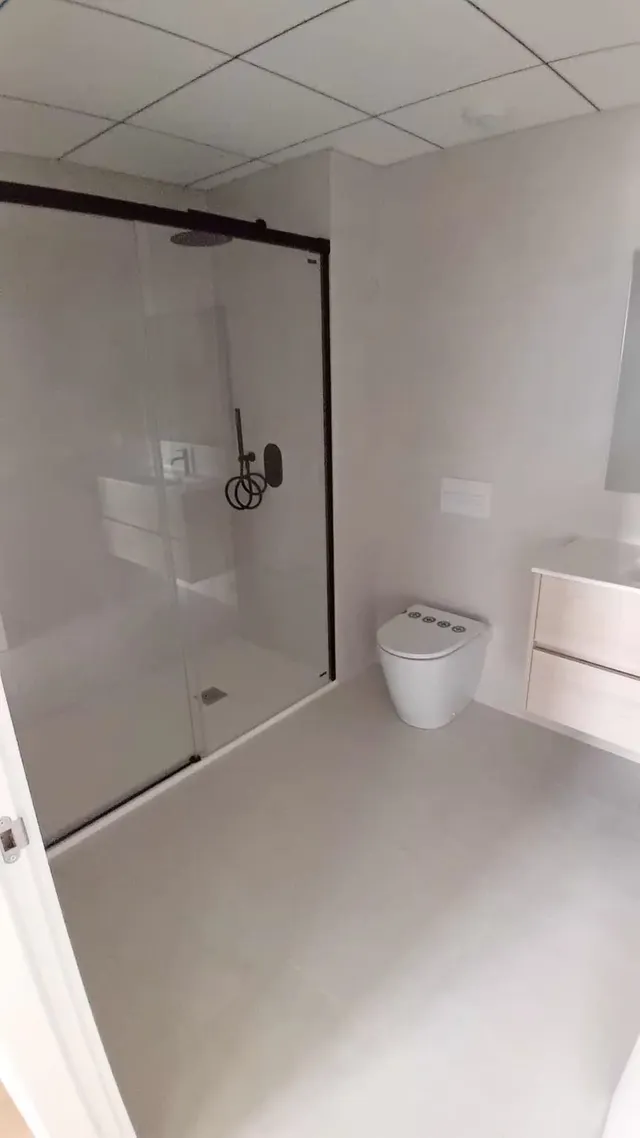 PISO DE NUEVA CONSTRUCCIÓN EN ZONA DE CIUTAT JARDÍ — 30