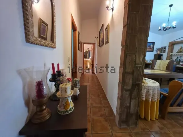 Casa de 120m2, 2 habitaciones, 1 baño en finca rústica de 4.719m2 plantación en producción en venta en Arenas, Vélez - Málaga — 3