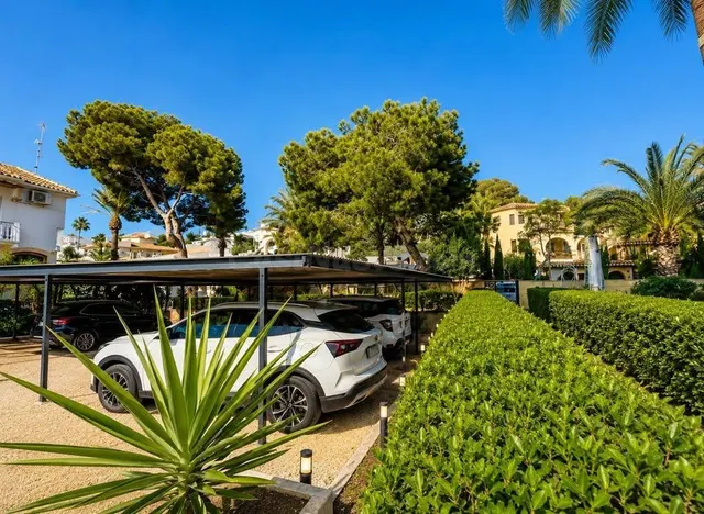 Precioso apartamento de 2 dormitorios totalmente reformado — A solo 150m de la playa de La Zenia — 9