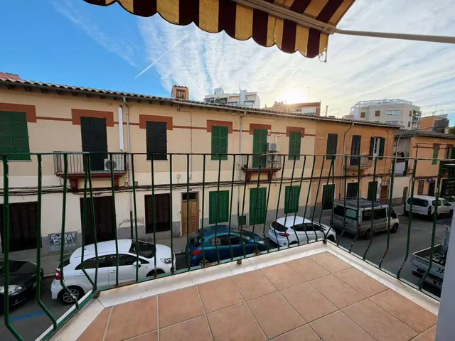Piso en venta en Pere Garau — 19