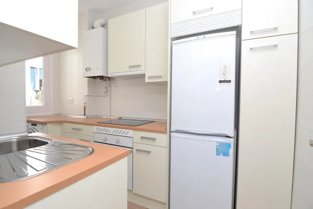 Piso 4 habitaciones 75m² en alquiler - Chamberí — 13