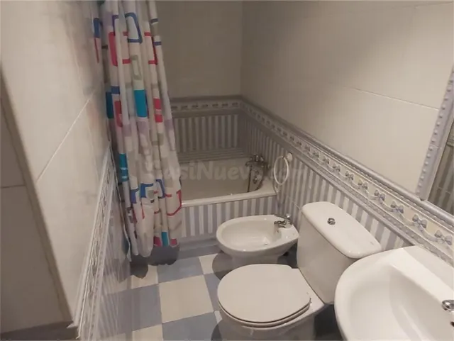 SE ALQUILA PISO IDEAL PARA ESTUDIANTES PISO 1 DORMITORIO EN 