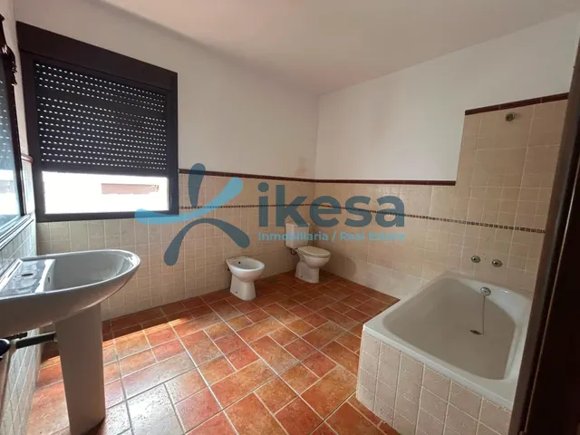 Venta de casa Adosada en Higuera de la Sierra, Huelva. — 24
