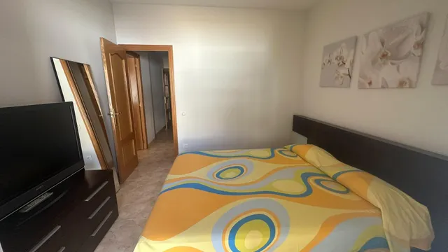 PISO CON GRAN TERRAZA - CASTELLDEFELS - CENTRO — 26