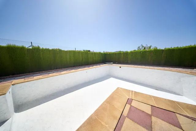 Impresionante chalet de 4 habitaciones con piscina de 86 m3 totalmente despejada — 21
