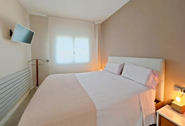 Espectacular ático reformado con terraza privada de 100 m2 en gràcia, Sabadell — 18