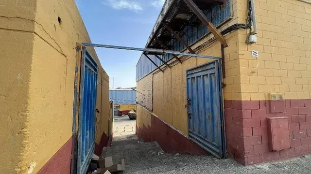 Nave industrial 430m² en venta - Ceuta — 11