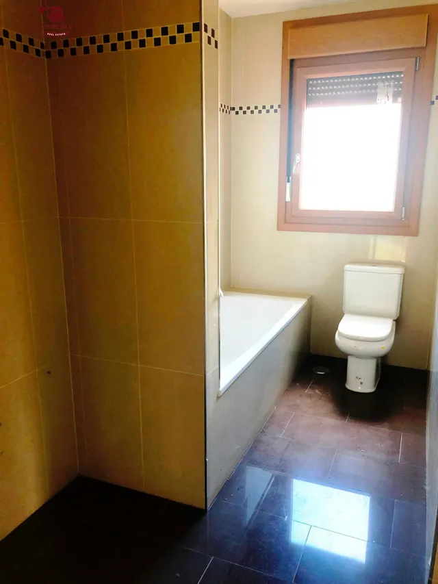 Magnifico chalet ¡¡¡ A ESTRENAR ¡¡¡ 340m2 construidos con cinco dormitorios en parcela de 569m2 — 42