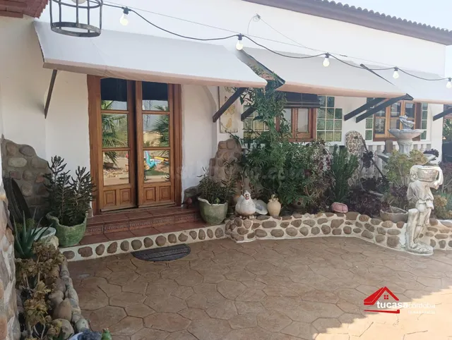 ¡Vive rodeado de naturaleza en este magnífico chalet de una  - foto 5