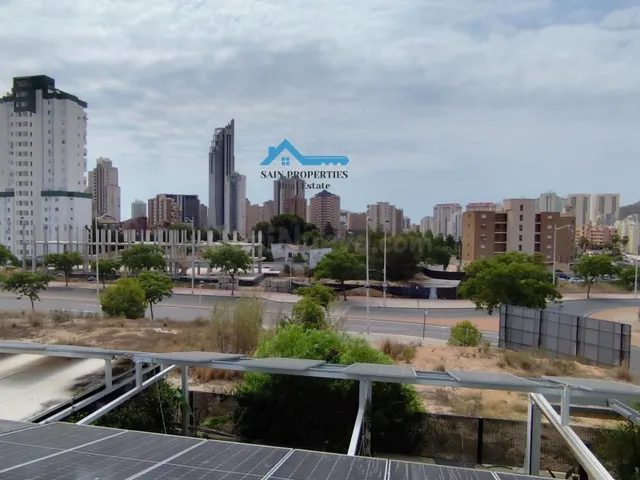 Exclusivo apartamento con terraza en urbanización con piscin