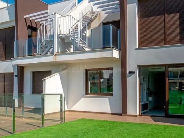 Adosado 2 habitaciones 99m² en venta - Lo pagan - foto 2