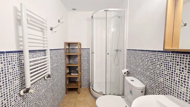 EN ALQUILER PISO PARA ESTUDIANTES CON GASTOS INCLUIDOS EN VILLANUEVA DE LA CAÑADA (MADRID). — 19