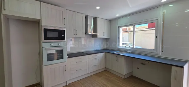 Casa totalmente reformada con patio privado en el centro de 