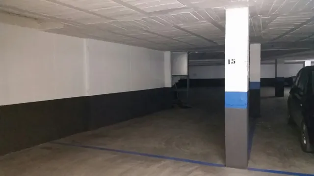 Parking 11m² en venta - Centro — 6
