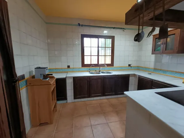 CHALET EN RANA VERDE — 26