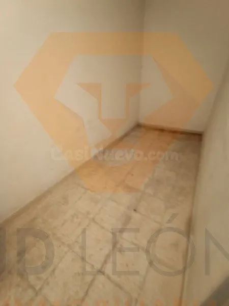 SE ALQUILA PLAZA DE GARAJE EN CEUTI - foto 3