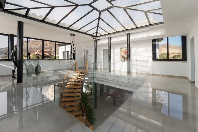 Villa 3 habitaciones 289m² en venta - Costa de almeria — 25