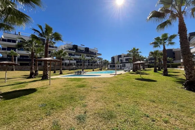 MODERNO APARTAMENTO EN PLANTA BAJA CON JARDÍN PRIVADO DE 65 m2 | LOS ALTOS, ORIHUELA COSTA — 14