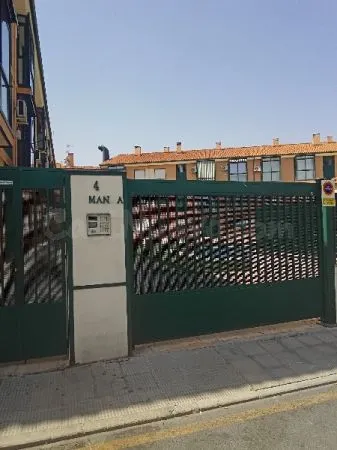 Venta piso en Numancia - foto 3