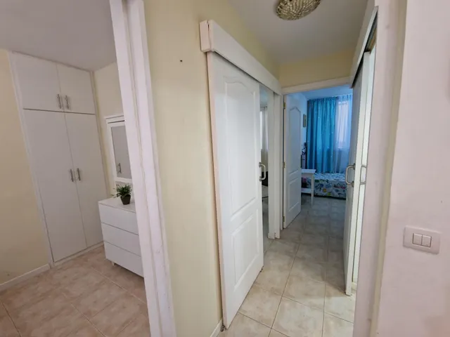 Piso 2 plantas con 3 dormitorios y una terraza — 9