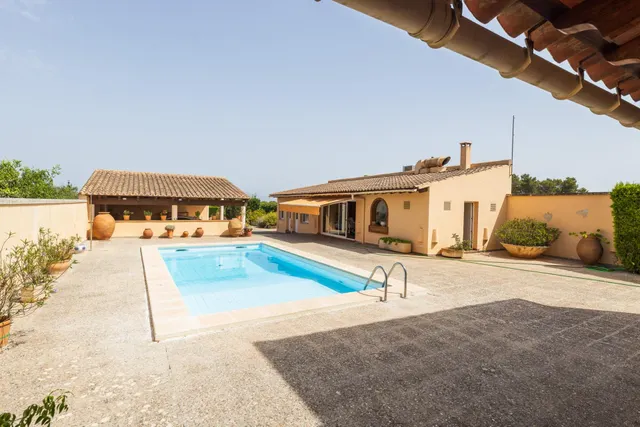 Chalet en venta en Algaida — 35