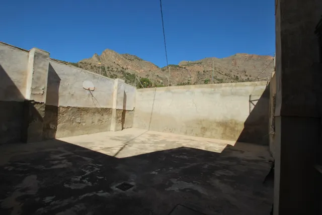 Finca 12.000m con terreno urbanizable — 33