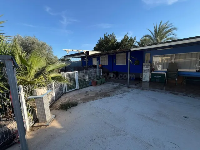 Chalet en Lorquí con Piscina y Amplia Parcela — 2