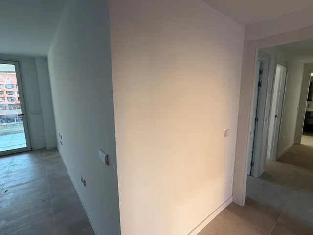 Cuenta con zonas comunes pensadas para el disfrute y la relajación: piscina para adultos, gastrojardín, un gimnasio completo y un spa con sauna. — 13