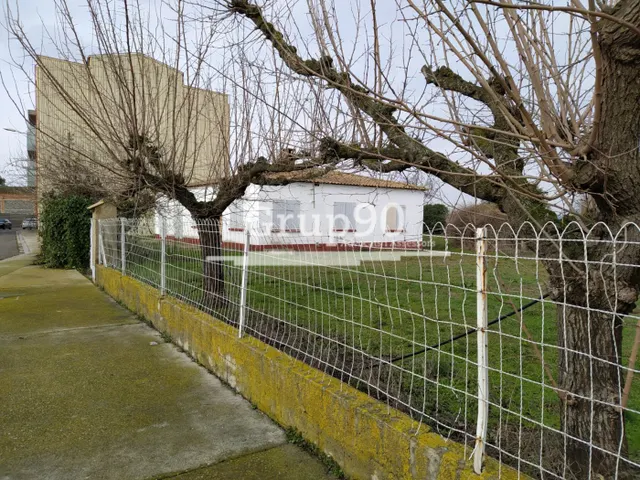 TERRENO URBANO EN VILANOVA DEL SEGRIA — 2