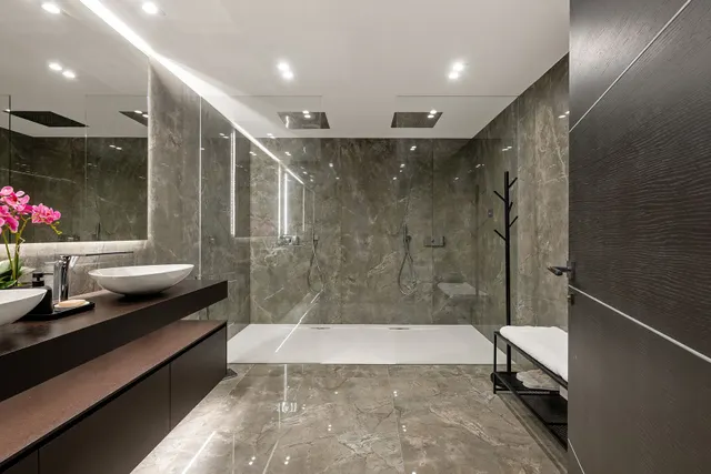 Spectacular Contemporary Villa with Exquisite Quality and Beautiful Views — 39