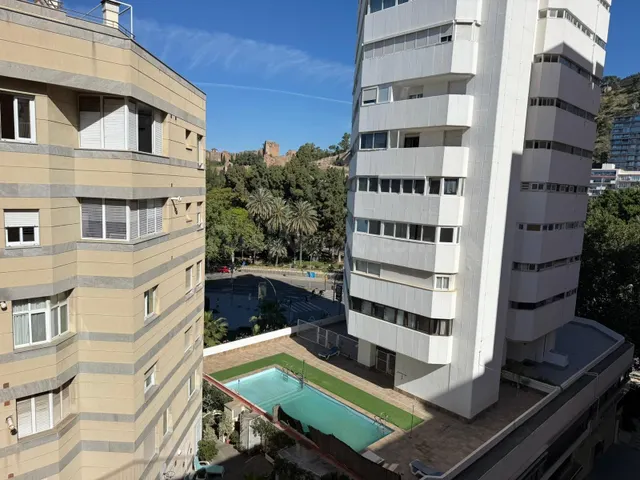 Piso en la Malagueta - foto 4