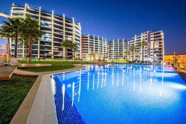 Ático 2 habitaciones 175m² en venta - Punta Prima - foto 2