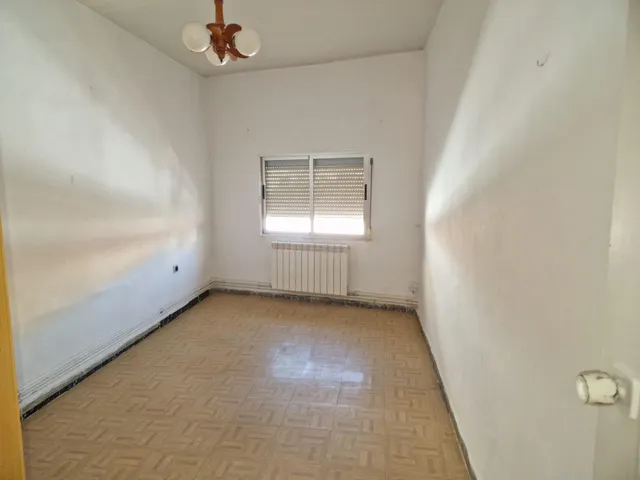 AOC VENDE EN EL CENTRO DE MOSTOLES, CASA EN PRIMERA PLANTA PARA REFORMAR CON GRAN POTENCIAL. — 20
