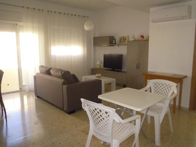 SE VENDE PISO EN SEGUNDA LINEA DEL MAR. EN MIRAMAR. — 31