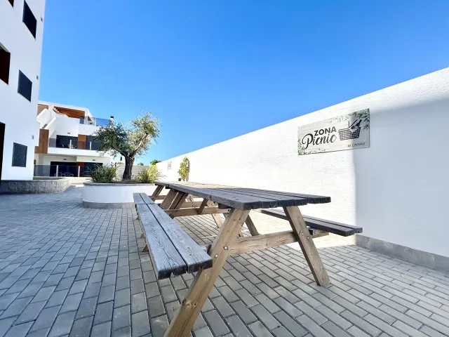 Apartamento 2 habitaciones 114m² en venta - Zona Pueblo — 41