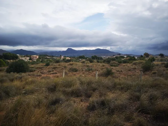 Terreno no urbanizable — 3