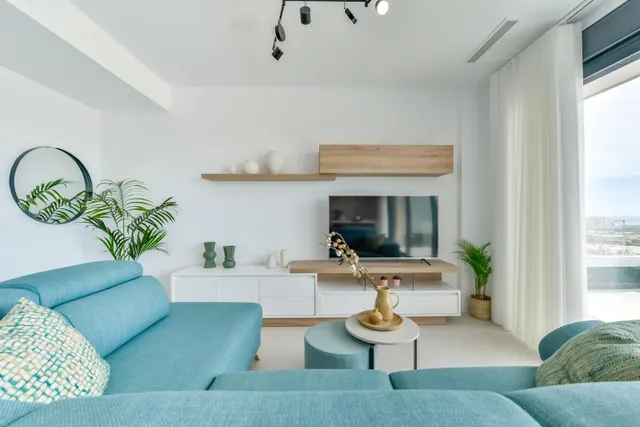 FABULOSO ÁTICO EN RESIDENCIAL DE LUJO CON VISTAS AL MAR EN FINESTRAT. — 5