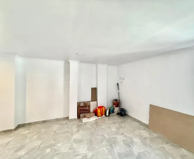Reformada, luminosa y con espacio para crecer — 5