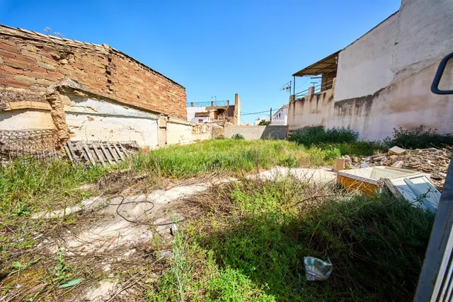 Crea el hogar de tus sueños en el corazón de Gójar - foto 3